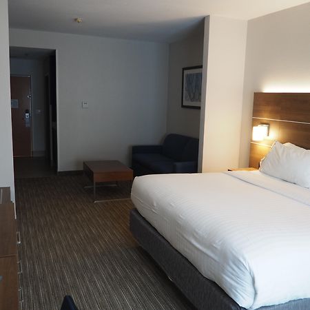 Holiday Inn Express Hotel & Suites Jacksonville North-Fernandina By Ihg Юлі Екстер'єр фото