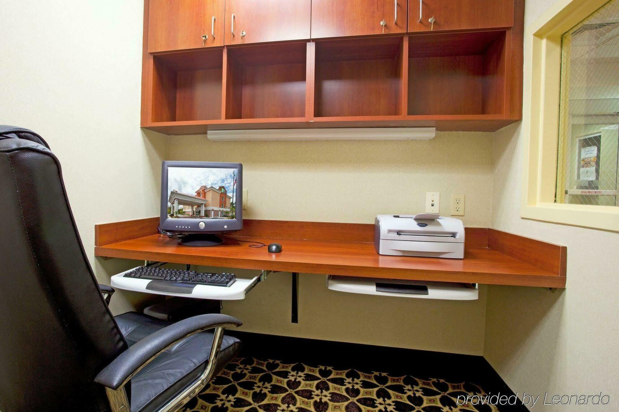 Holiday Inn Express Hotel & Suites Jacksonville North-Fernandina By Ihg Юлі Екстер'єр фото
